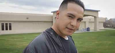 அன்புள்ள டிரம்ப்... இப்படி செய்யலாமா? கவிஞர் ஜோஸ் பெல்லோ! கவிதைதான் குற்றம் - 14