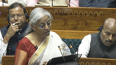 கிசான் அட்டை மூலம் ரூ. 5 லட்சம் வரை கடன்! - நிதியமைச்சர் அறிவிப்பு