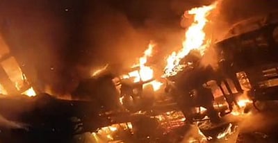 மணப்பாறை அருகே ஆம்னி பேருந்து கவிழ்ந்து விபத்து: 15 பேர் காயம்