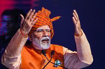 இந்திரா காந்தி ஆட்சியில் ரூ. 12 லட்சம் சம்பளத்தில் ரூ. 10 லட்சம் வரியிலேயே போயிருக்கும்: பிரதமர் மோடி