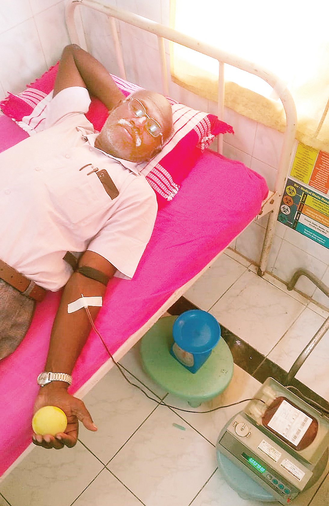 உயிர் காப்போம்...