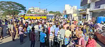 காவல்துறையினர் மிரட்டிப் பணம் பறித்ததாக இளைஞர் தற்கொலை! 