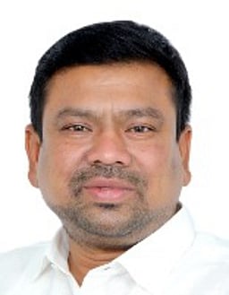 நவாஸ் கனி எம்.பி.-க்கு எதிராக சட்ட நடவடிக்கை: உயா்நீதிமன்றத்தில் வருமான வரித் துறை தகவல்