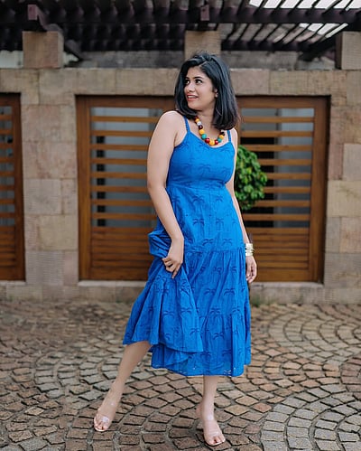 நீல நடனம்... அஸ்வதி! 