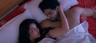 ஃபயர்: ரச்சிதாவின் கவர்ச்சியான பாடல் விடியோ! 