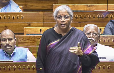 54.58 கோடி ஜன்தன் வங்கிக் கணக்குகள் தொடக்கம்: 
மத்திய நிதியமைச்சா்