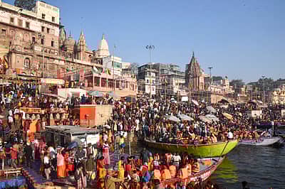 மாகி பௌர்ணமி: ஹரித்துவாரில் திரளானோர் புனித நீராடல்!