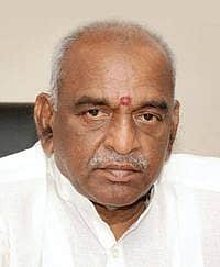 இந்தியாவை வங்கதேசம் போல மாற்ற ராகுல் காந்தி முயற்சி: பாஜக குற்றச்சாட்டு
