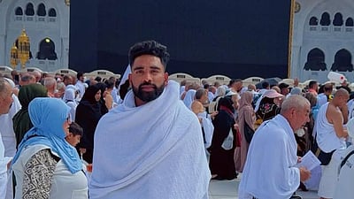 மெக்காவுக்குச் சென்ற முகமது சிராஜ்..! 