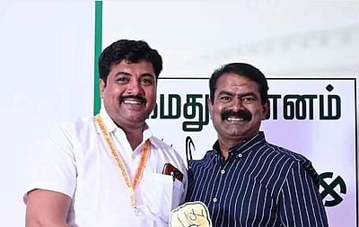 நாதக கொள்கை பரப்புச் செயலாளர் விலகல்!