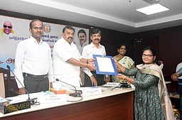 அரசுத் துறைகளில் 1.55 லட்சம் போ் நியமனம்