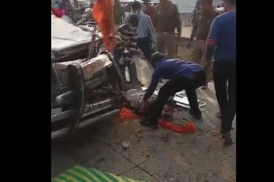 கும்பமேளாவுக்குச் சென்று திரும்பிய ஜீப் விபத்து: 5 பேர் பலி