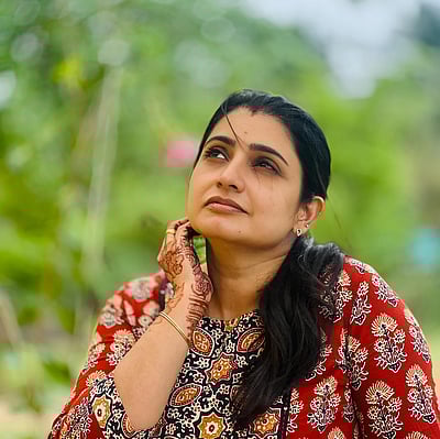 என் வீட்டுத் தோட்டத்தில்... சுஜிதா!