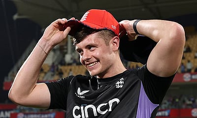 சாம்பியன்ஸ் டிராபி: மீண்டும் அணியில் இணைந்த இங்கிலாந்து இளம் விக்கெட் கீப்பர்!