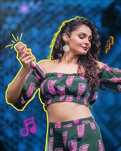 ஆத்தி என நீ... ஆண்ட்ரியா!