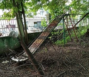 பாழடைந்துபோன பழைமையான காந்திப் பூங்கா!