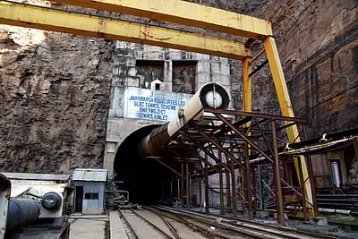 தெலங்கானா மீட்புப் பணியில் எலிவளை சுரங்க தொழிலாளர்கள்! உத்தரகண்டில் மீட்டவர்கள்! 