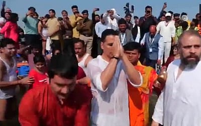 கும்பமேளாவில் சிறப்பான ஏற்பாடுகள்: முதல்வருக்கு நன்றி தெரிவித்த அக்‌ஷய் குமார்!