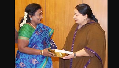 'பெண்கள் விரும்பும் தலைவியாகத் திகழ்ந்தவர் ஜெயலலிதா' - தமிழிசை புகழாரம்