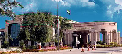 மருத்துவ ஆராய்ச்சி மையத்தில் சுருக்கெழுத்தாளர் பணி