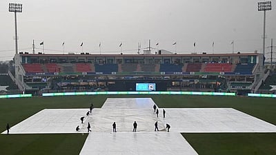 ஆப்கன் - ஆஸி. போட்டிக்கு பாதிப்பா? 3-வது வெற்றி முனைப்பில் மழை!