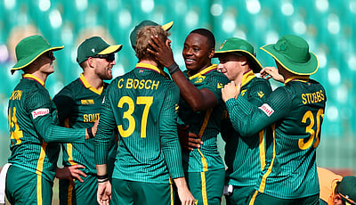 அரையிறுதியில் தென்னாப்பிரிக்கா; வெளியேறியது ஆப்கானிஸ்தான்!