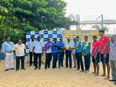 பீச் வாலிபால்