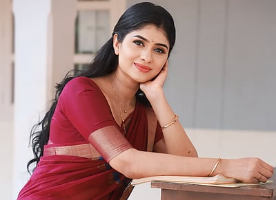 உள்ளுக்குள் இருக்கும் தமிழ்ப் பெண்! கேரள நடிகை பகிர்ந்த விடியோ! 