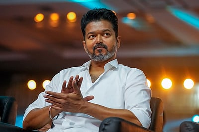 தவெக மாவட்டச் செயலாளர்கள் கூட்டம் ஒத்திவைப்பு!