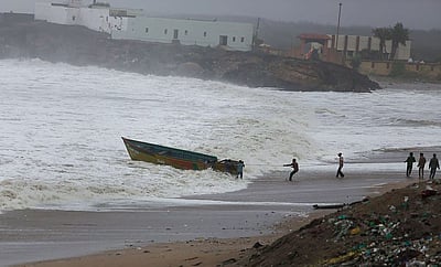 பாகிஸ்தான் பிடியில் 144 இந்திய மீனவர்கள், 1173 படகுகள்!