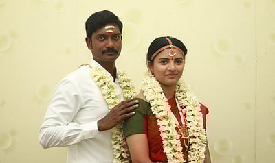 கண்கண்ட தெய்வமா, கணவன்?ஜென்டில்வுமன் - திரை விமர்சனம்!