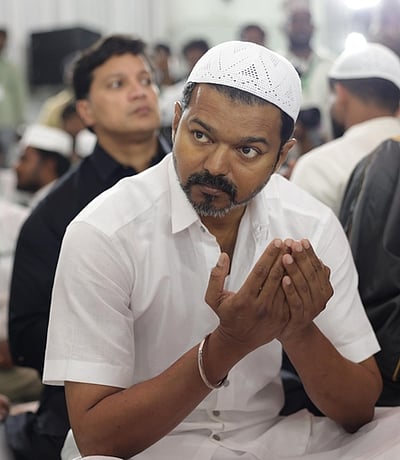 விஜய்-க்கு எதிராக  ‘ஃபத்வா’ அறிவித்த இஸ்லாமிய மதகுரு! 