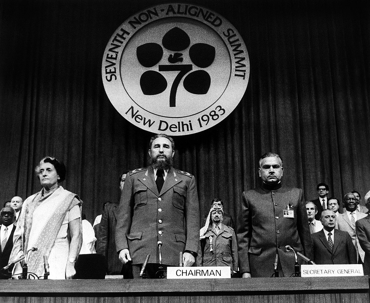 இந்திரா காந்தி தலைமையில் மூன்றாவது சக்தியாக உருவான அணிசாரா நாடுகள் இயக்கம்!