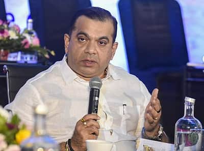 சட்டவிரோத சுரங்க வழக்கில் கோவா சுற்றுலாத் துறை அமைச்சர் விடுவிப்பு! 