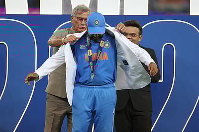 சாம்பியன்ஸ் டிராபி: பரிசளிப்பு விழாவுக்கு அழைக்கப்படாத பாகிஸ்தான் பிரதிநிதி!