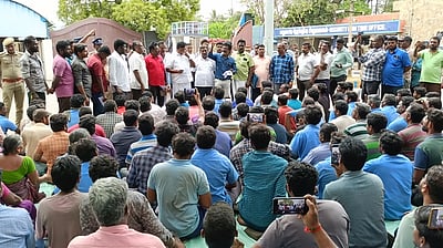 மேட்டூா் அனல் மின்நிலைய 
ஒப்பந்த தொழிலாளா்கள் போராட்டம் வாபஸ்