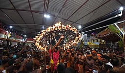 மண்டைக்காட்டில் இன்று வலியபடுக்கை பூஜை