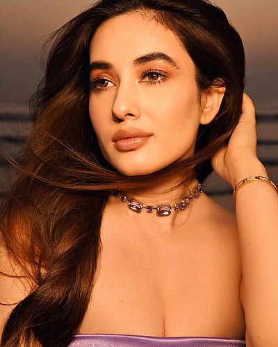 நானும்... நீயும்... அதிதி புத்ததோகி!