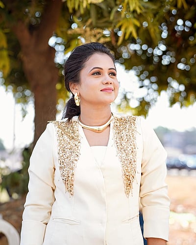 ஆகாயத்தாமரை... மணிமேகலை!