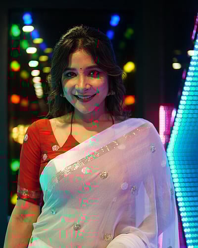 கொண்டாட்டத்தில்... சாக்‌ஷி அகர்வால்!