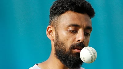 இந்தியாவுக்கு வரவேண்டாம்: கொலை மிரட்டல் குறித்து அதிர்ச்சியளித்த வருண் சக்கரவர்த்தி! 