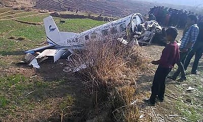 டென்மார்க் சென்ற சிறிய விமானம் சுவிட்சர்லாந்தில் விபத்து! 3 பயணிகள் பலி?