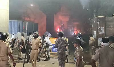 ஒளரங்கசீப் விவகாரம்: நாக்பூரில் வன்முறை! 9 பேர் படுகாயம்; 15 பேர் கைது! 