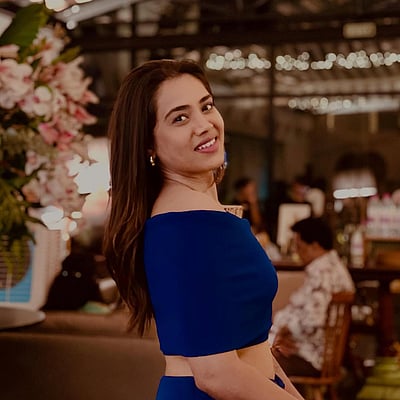 உடையழகு.... ஆர்த்தி சுபாஷ்! 