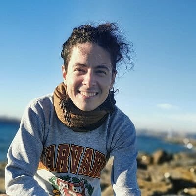 880 நாள்களாக ஈரான் சிறையில் அடைக்கப்பட்டிருந்த பிரான்ஸ் இளைஞர் விடுதலை!