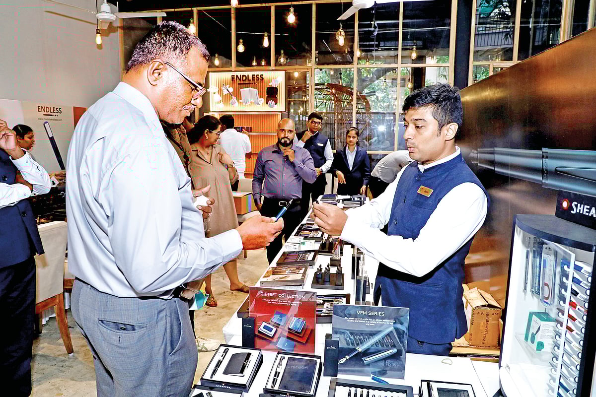 உலகச் சந்தையில் சென்னை தயாரிப்பு பேனாக்கள்!