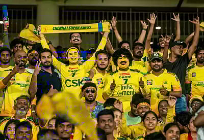 மும்பைக்கு எதிராக பந்துவீச்சை தேர்வு செய்த சிஎஸ்கே!