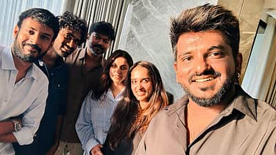 விஜய்யை சந்தித்து வாழ்த்து  பெற்ற டிராகன் படக்குழு!