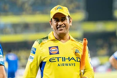 தாய்மொழி இனிது! தோனி கூறியதென்ன?