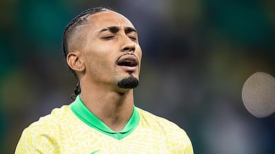 ஆர்ஜென்டீனாவை வீழ்த்துவோம்..! ஆபாசமாகப் பேசிய பிரேசில் கால்பந்து வீரர்! 